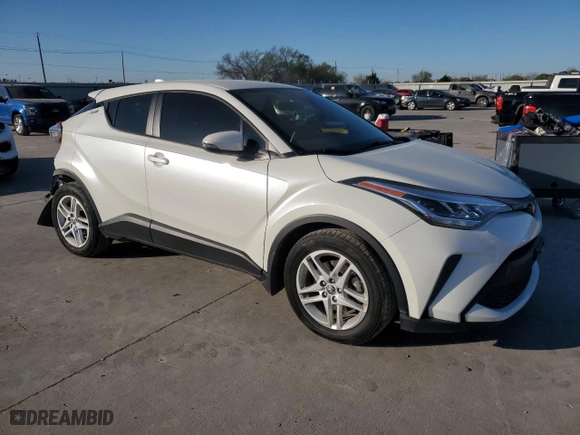 2020 Toyota C-HR LE with VIN JTNKHMBXXL1090982, listed as a Copart auction lot 50414995 with 32,669 mi miles and Salvage Title. Bid and sale history available at carsss.com. Image 4.