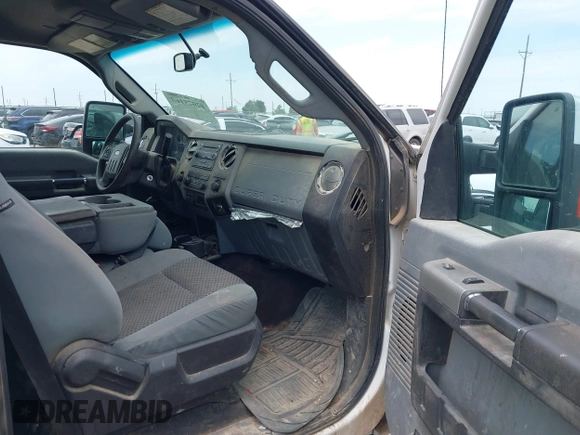 2014 Ford F-250 XL with VIN 1FT7W2B63EEA38018, listed as a IAAI auction lot 42029169 with 135,582 mi miles and . Bid and sale history available at DreamBid. Image 5.