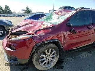 2018 Jeep Cherokee Latitude Tech Connect with VIN 1C4PJMCB4JD609019, listed as a Copart auction lot 49325535 with 87,270 mi miles and Salvage Title. Bid and sale history available at carsss.com. Image 12.