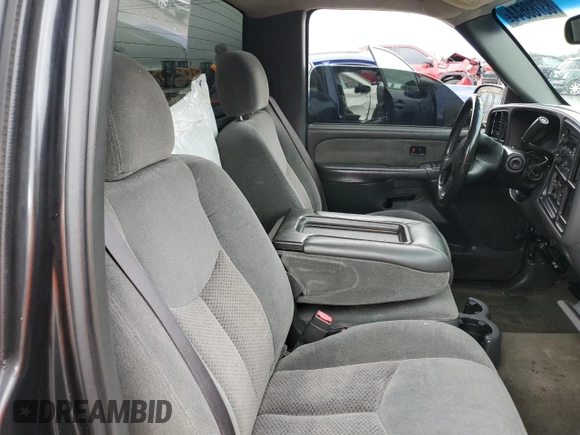 2003 Chevrolet Silverado 1500 with VIN 1GCEC14V33Z353129, listed as a Copart auction lot 83788644 with 172,787 mi miles and Salvage Title. Bid and sale history available at carsss.com. Image 10.