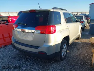 2015 GMC Terrain SLE with VIN 2GKALREK5F6139586, listed as a IAAI auction lot 41137332 with 162,829 mi miles. Bid and sale history available at carsss.com. Image 4.