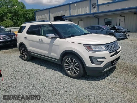 2016 Ford Explorer Platinum с VIN 1FM5K8HT7GGC64228, выставлен на аукционе Copart как лот 56554555 с пробегом 95 315 миль миль и Списание • Salvage title. История ставок и продаж доступна на DreamBid. Изображение 14.