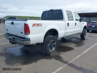 2003 Ford Super Duty F-250 XL with VIN 1FTNW21F43EA49194, listed as a IAAI auction lot 41731570 with 1 mi miles. Bid and sale history available at carsss.com. Image 4.