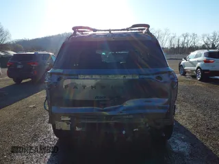 2024 Nissan Pathfinder Rock Creek with VIN 5N1DR3BD8RC291069, listed as a IAAI auction lot 41947839 with 2,047 mi miles and . Bid and sale history available at DreamBid. Image 17.