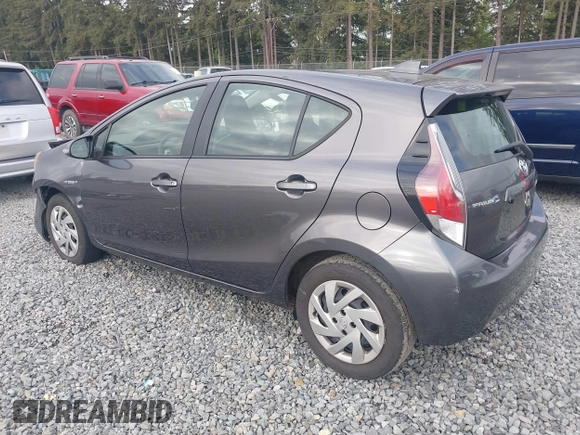2015 Toyota Prius One z VIN JTDKDTB32F1575905, wystawiony jako IAAI lot #42152447 z przebiegiem 141 061 mil mil oraz . Historia ofert i sprzedaży dostępna na DreamBid. Obrazek 3.