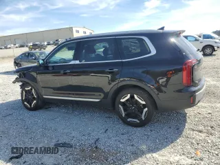 2023 Kia Telluride S with VIN 5XYP6DGC5PG354220, listed as a Copart auction lot 49567635 with 25,571 mi miles and Salvage Title. Bid and sale history available at DreamBid. Image 2.