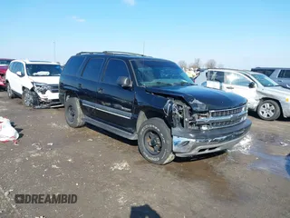 2002 Chevrolet Tahoe LT with VIN 1GNEC13Z02R203361, listed as a IAAI auction lot 41580885 with 349,050 mi miles. Bid and sale history available at carsss.com. Image 1.