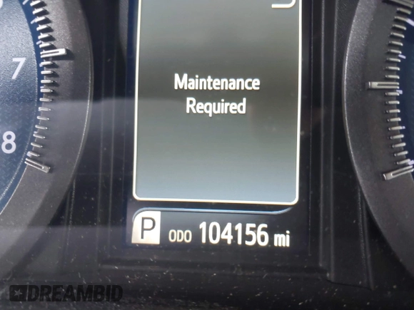 2015 Toyota Sienna XLE with VIN 5TDYK3DC2FS640204, listed as a IAAI auction lot 41772349 with 104,156 mi miles. Bid and sale history available at carsss.com. Image 16.