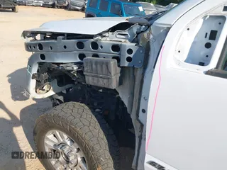2019 Ford F-250 XL z VIN 1FT7W2BT4KEE35979, wystawiony jako IAAI lot #42140207 z przebiegiem 87 519 mil mil oraz . Historia ofert i sprzedaży dostępna na DreamBid. Obrazek 21.