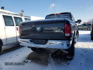 2018 Ram 2500 Tradesman with VIN 3C6UR5CJ3JG135003, listed as a Copart auction lot 45672215 with 56,238 mi miles and Salvage title. Bid and sale history available at DreamBid. Image 3.