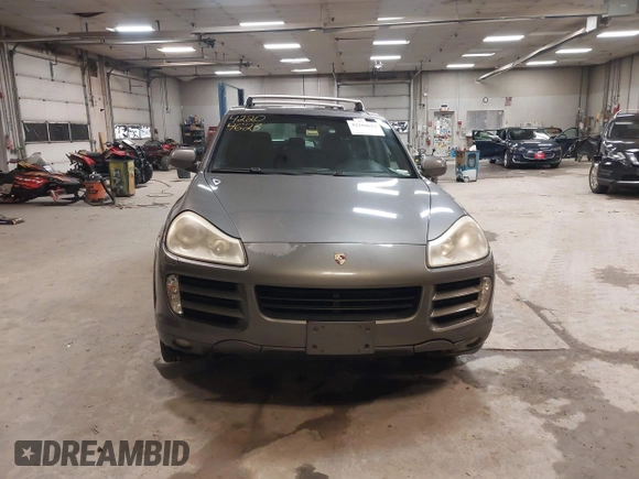 2010 Porsche Cayenne z VIN WP1AA2APXALA04788, wystawiony jako IAAI lot #42204623 z przebiegiem 183 016 mil mil oraz . Historia ofert i sprzedaży dostępna na DreamBid. Obrazek 12.