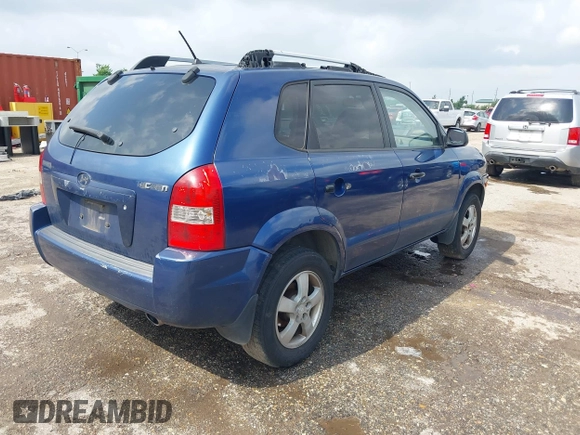 2006 Hyundai Tucson GL with VIN KM8JM12B66U342224, listed as a IAAI auction lot 42079428 with 196,248 mi miles. Bid and sale history available at carsss.com. Image 4.