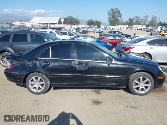 2007 Mercedes-Benz C with VIN WDBRF54J07F839688, listed as a IAAI auction lot 42157558 with 138,518 mi miles and . Bid and sale history available at DreamBid. Image 13.