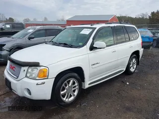 2008 GMC Envoy Denali with VIN 1GKET63M382216072, listed as a IAAI auction lot 41618044 with 148,598 mi miles. Bid and sale history available at carsss.com. Image 2.