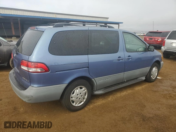 2002 Toyota Sienna LE with VIN 4T3ZF13C82U502111, listed as a Copart auction lot 80394434 with 134,058 mi miles and Clean Title. Bid and sale history available at carsss.com. Image 3.