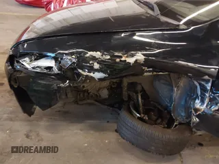 2005 Honda Accord LX z VIN 1HGCM56405A124605, wystawiony jako IAAI lot #41291090 z przebiegiem 206 762 mil mil oraz . Historia ofert i sprzedaży dostępna na DreamBid. Obrazek 14.