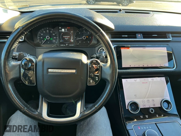 2019 Land Rover Range Rover Velar S with VIN SALYB2EN8KA779313, listed as a Copart auction lot 82711994 with 123,861 mi miles and Clean Title. Bid and sale history available at carsss.com. Image 7.