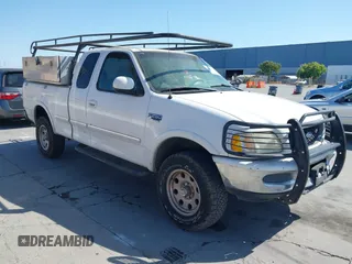 1998 Ford F-250 with VIN 1FTPX28LXWKA99251, listed as a IAAI auction lot 42351591 with 288,994 mi miles and . Bid and sale history available at DreamBid. Image 1.