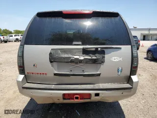 2007 Chevrolet Suburban LT with VIN 3GNFC16J87G107057, listed as a Copart auction lot 68124744 with 282,993 mi miles and Salvage Title. Bid and sale history available at carsss.com. Image 6.
