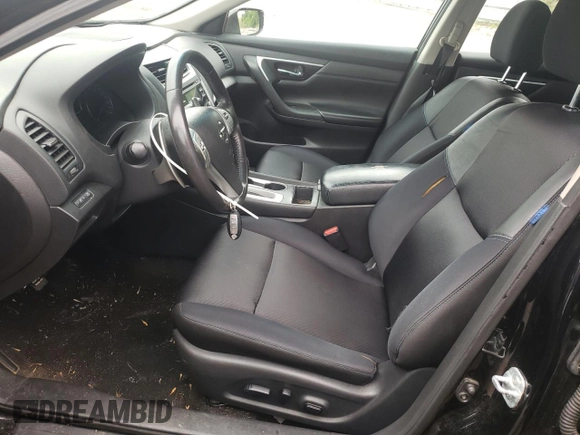 2017 Nissan Altima SR z VIN 1N4AL3AP1HC121905, wystawiony jako Copart lot #58367785 z przebiegiem 169 329 mil mil oraz Szkoda całkowita • Salvage title. Historia ofert i sprzedaży dostępna na DreamBid. Obrazek 7.