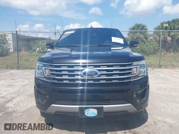 2019 Ford Expedition XLT z VIN 1FMJU1HT3KEA64385, wystawiony jako IAAI lot #42186424 z przebiegiem 225 978 mil mil oraz . Historia ofert i sprzedaży dostępna na DreamBid. Obrazek 12.