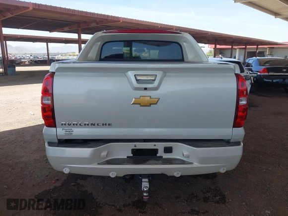 2013 Chevrolet Avalanche LTZ с VIN 3GNTKGE75DG144464, выставлен на аукционе IAAI как лот 42502256 с пробегом 116 237 миль миль и . История ставок и продаж доступна на DreamBid. Изображение 16.