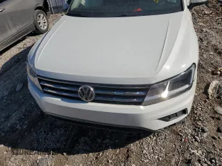 2018 Volkswagen Tiguan SEL z VIN 3VV3B7AX5JM086823, wystawiony jako Copart lot #48991035 z przebiegiem Nie podano mil oraz Szkoda całkowita • Salvage title. Historia ofert i sprzedaży dostępna na DreamBid. Obrazek 12.