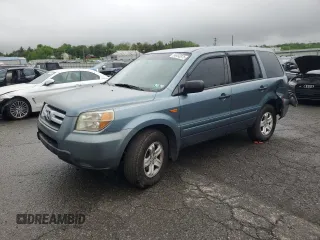 2006 Honda Pilot LX z VIN 2HKYF18186H553852, wystawiony jako Copart lot #56493875 z przebiegiem 198 852 mil mil oraz Szkoda całkowita • Salvage title. Historia ofert i sprzedaży dostępna na DreamBid. Obrazek 1.