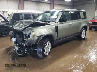 2025 Land Rover Defender S z VIN SALEJ7EXXS2363343, wystawiony jako Copart lot #47466005 z przebiegiem 118 mil mil oraz Szkody całkowita. Historia ofert i sprzedaży dostępna na DreamBid. Obrazek 1.