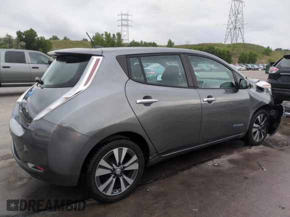 2015 Nissan LEAF S with VIN 1N4AZ0CP3FC327105, listed as a Copart auction lot 61426595 with 71,693 mi miles and Salvage title. Bid and sale history available at DreamBid. Image 3.
