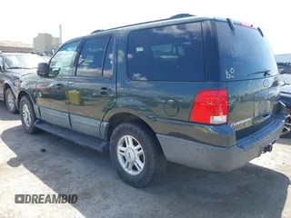 2004 Ford Expedition Special Service z VIN 1FMRU15W04LA59659, wystawiony jako IAAI lot #42249488 z przebiegiem 262 333 mil mil oraz . Historia ofert i sprzedaży dostępna na DreamBid. Obrazek 3.