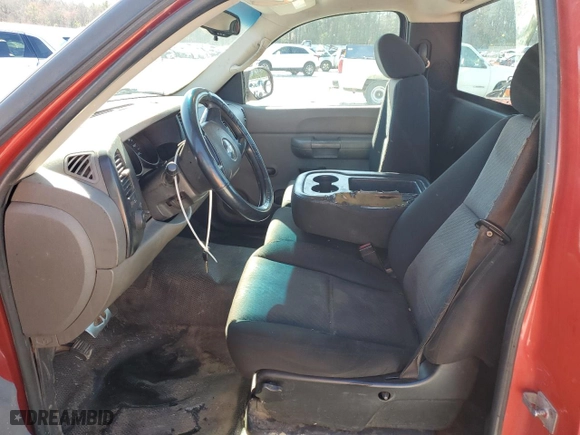 2008 Chevrolet Silverado 1500 LT w/1LT with VIN 1GCEC14048E123750, listed as a Copart auction lot 45685715 with 150,000 mi miles and Salvage Title. Bid and sale history available at carsss.com. Image 7.