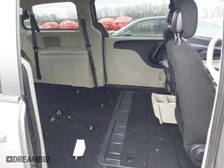 2016 Dodge Grand Caravan SXT Plus with VIN 2C4RDGCG1GR321932, listed as a IAAI auction lot 41947032 with 149,536 mi miles. Bid and sale history available at carsss.com. Image 8.