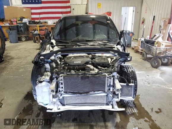 2018 BMW X1 xDrive28i with VIN WBXHT3C35J5K30657, listed as a Copart auction lot 43612815 with 61,181 mi miles and Salvage Title. Bid and sale history available at carsss.com. Image 5.