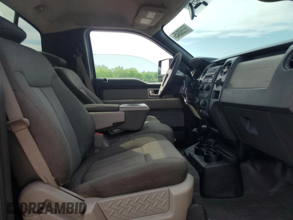 2009 Ford F-150 XL with VIN 1FTRF14W19KC63786, listed as a Copart auction lot 56550045 with 130,602 mi miles and Clean title. Bid and sale history available at DreamBid. Image 10.