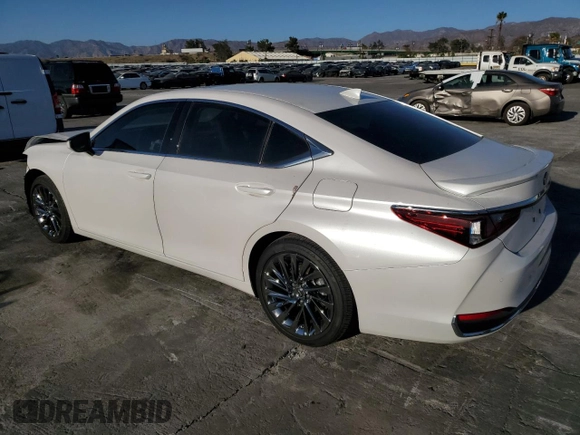 2024 Lexus ES 300h Luxury с VIN 58AEA1C16RU047265, выставлен на аукционе Copart как лот 41877325 с пробегом 2 439 миль миль и Списание • Salvage title. История ставок и продаж доступна на DreamBid. Изображение 2.