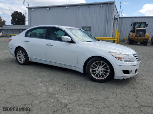 2011 Hyundai Genesis with VIN KMHGC4DE4BU132785, listed as a Copart auction lot 50999155 with 301,993 mi miles and Clean Title. Bid and sale history available at carsss.com. Image 4.