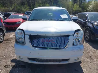 2013 GMC Yukon Denali with VIN 1GKS2EEF6DR308681, listed as a IAAI auction lot 41765321 with 190,321 mi miles. Bid and sale history available at carsss.com. Image 12.