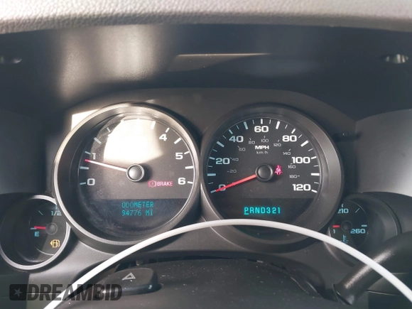 2010 Chevrolet Silverado 1500 LS with VIN 1GCSCREA5AZ217854, listed as a IAAI auction lot 41375606 with 94,776 mi miles. Bid and sale history available at carsss.com. Image 7.