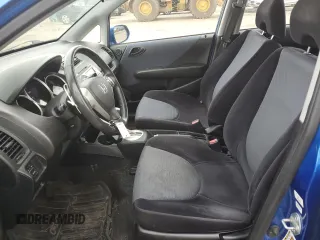 2007 Honda Fit Sport z VIN JHMGD38687S037470, wystawiony jako Copart lot #58797805 z przebiegiem 146 889 mil mil oraz Czysty tytuł • Clean title. Historia ofert i sprzedaży dostępna na DreamBid. Obrazek 7.