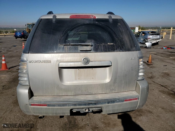 2008 Mercury Mountaineer with VIN 4M2EU47E58UJ09409, listed as a Copart auction lot 73573934 with 306,590 mi miles and Salvage Title. Bid and sale history available at carsss.com. Image 6.