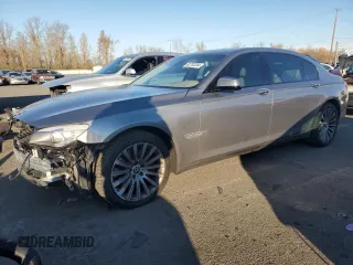 2011 BMW 7 Series 750Li xDrive with VIN WBAKC8C51BC432813, listed as a Copart auction lot 82783204 with 88,541 mi miles and Salvage Title. Bid and sale history available at carsss.com. Image 1.