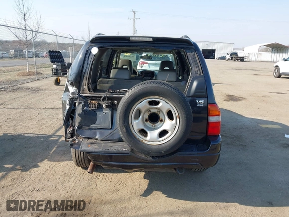 2003 Suzuki XL7 Touring с VIN JS3TX92V634113102, выставлен на аукционе IAAI как лот 41792708 с пробегом 237 299 миль миль и . История ставок и продаж доступна на DreamBid. Изображение 17.