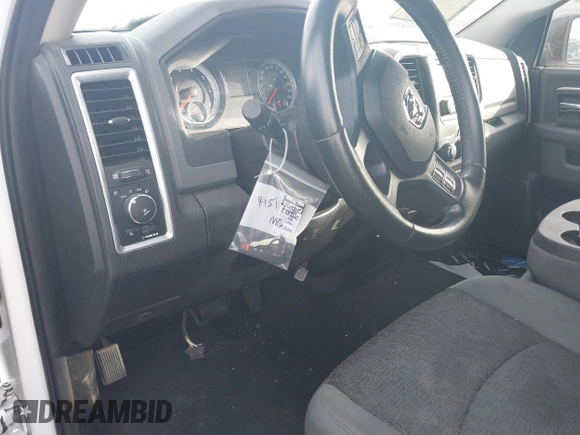 2015 Ram 1500 Big Horn with VIN 1C6RR6GT3FS577786, listed as a IAAI auction lot 41517086 with 122,924 mi miles. Bid and sale history available at carsss.com. Image 17.