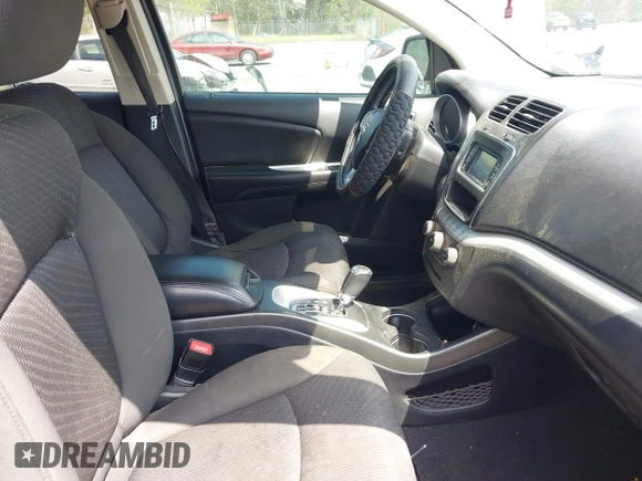 2017 Dodge Journey SE with VIN 3C4PDCABXHT538885, listed as a IAAI auction lot 41919599 with 170,311 mi miles and . Bid and sale history available at DreamBid. Image 5.