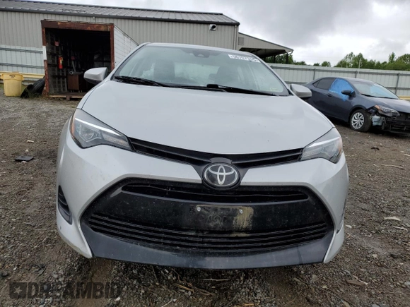 2019 Toyota Corolla L z VIN 5YFBURHE8KP898714, wystawiony jako Copart lot #56707395 z przebiegiem 86 665 mil mil oraz Szkoda całkowita • Salvage title. Historia ofert i sprzedaży dostępna na DreamBid. Obrazek 5.