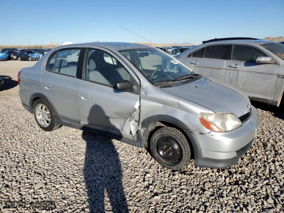 2000 Toyota ECHO with VIN JTDBT1231Y0077890, listed as a Copart auction lot 79546754 with 188,438 mi miles and Salvage Title. Bid and sale history available at carsss.com. Image 4.