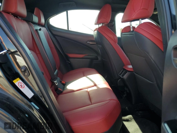 2019 Lexus UX 200 z VIN JTHY3JBH7K2005768, wystawiony jako Copart lot #46180135 z przebiegiem 78 108 mil mil oraz Szkoda całkowita • Salvage title. Historia ofert i sprzedaży dostępna na DreamBid. Obrazek 11.