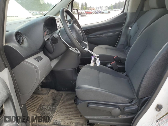 2016 Nissan NV200 S z VIN 3N6CM0KN8GK700469, wystawiony jako Copart lot #54837515 z przebiegiem 171 299 mil mil oraz Szkoda całkowita • Salvage title. Historia ofert i sprzedaży dostępna na DreamBid. Obrazek 7.