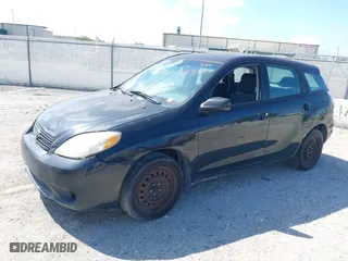 2007 Toyota Matrix STD with VIN 2T1KR32E17C649749, listed as a IAAI auction lot 41928393 with 182,276 mi miles. Bid and sale history available at carsss.com. Image 2.